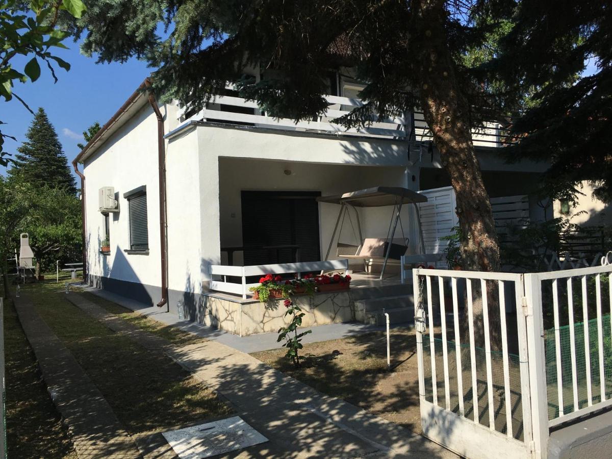 Nefelejcs Apartman Balatonvilágos Esterno foto
