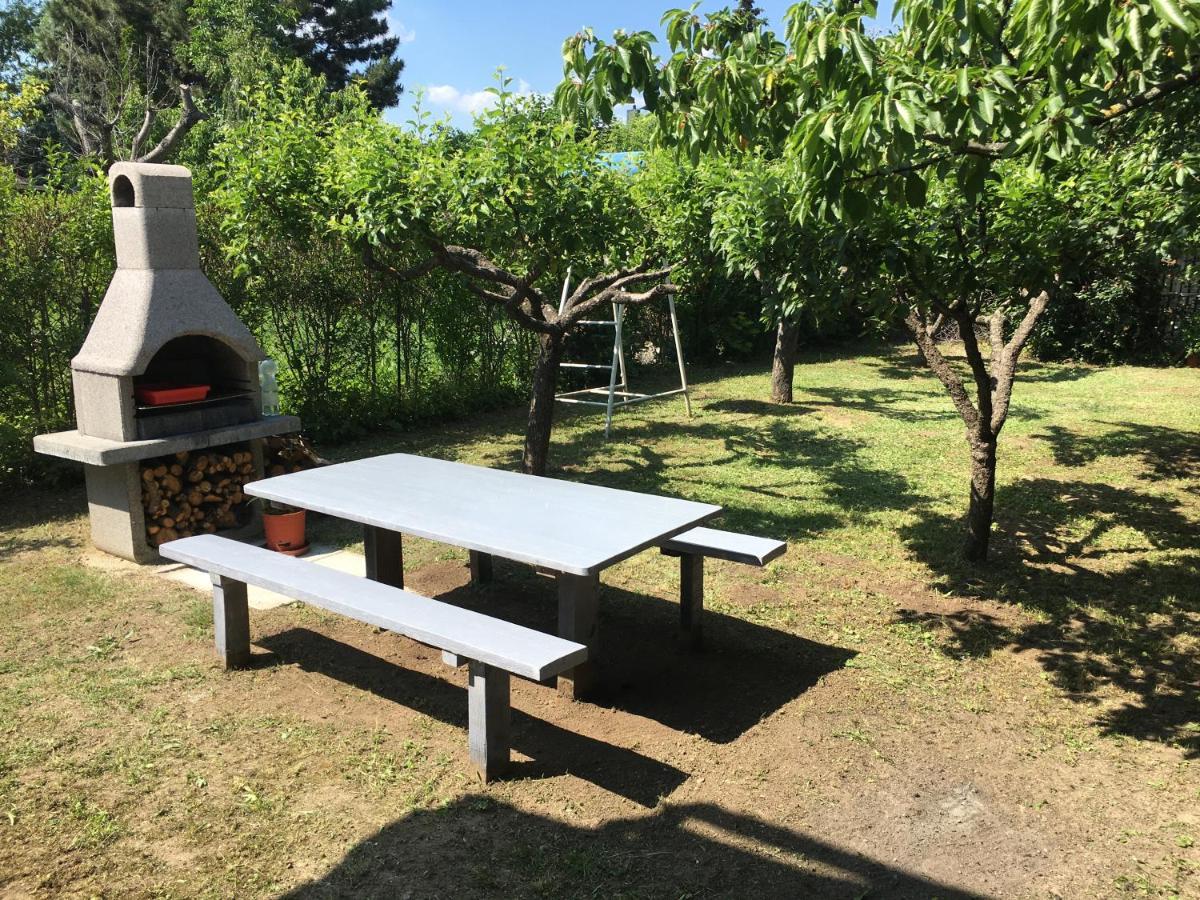 Nefelejcs Apartman Balatonvilágos Esterno foto